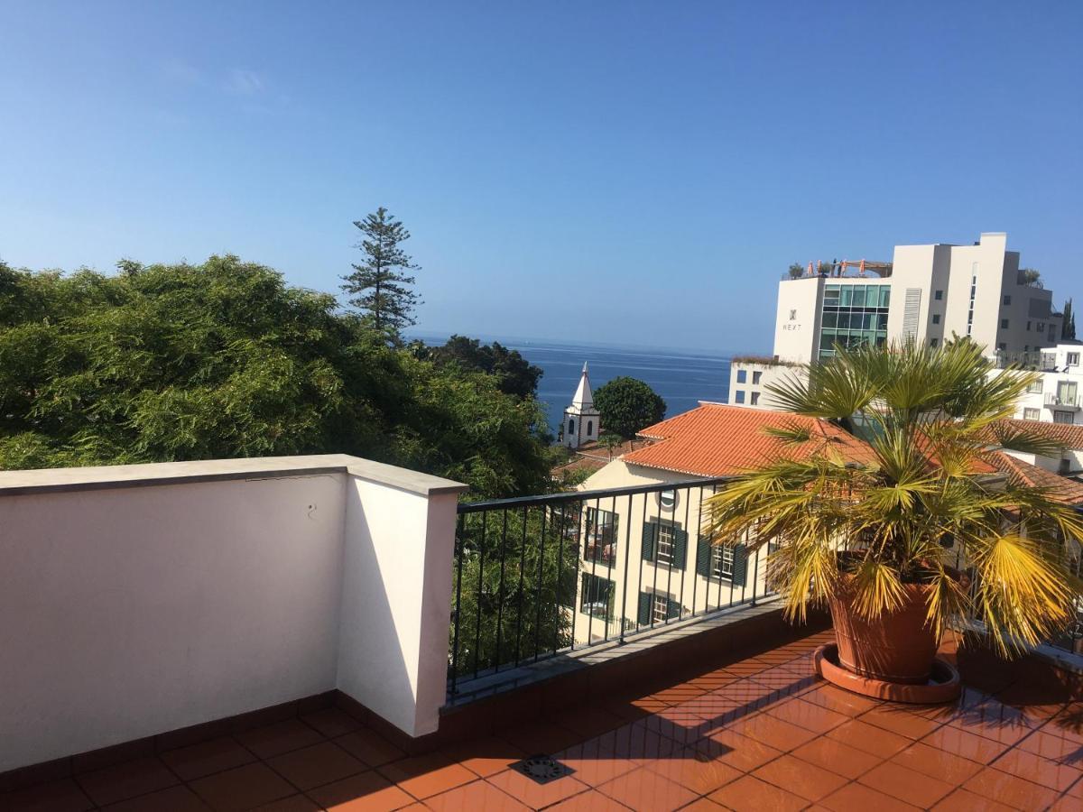 Casino Villa With Sea View フンシャル エクステリア 写真