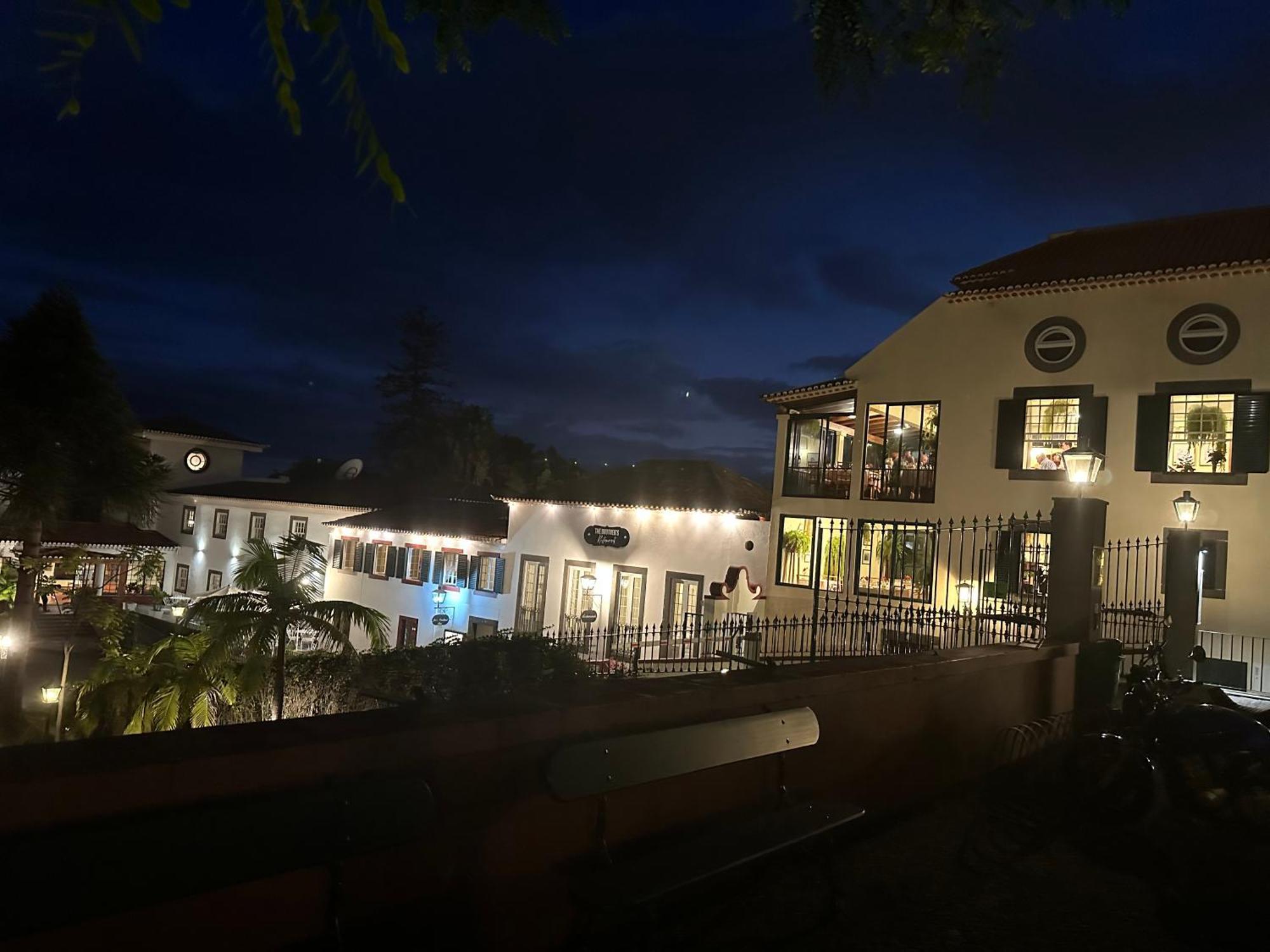 Casino Villa With Sea View フンシャル エクステリア 写真