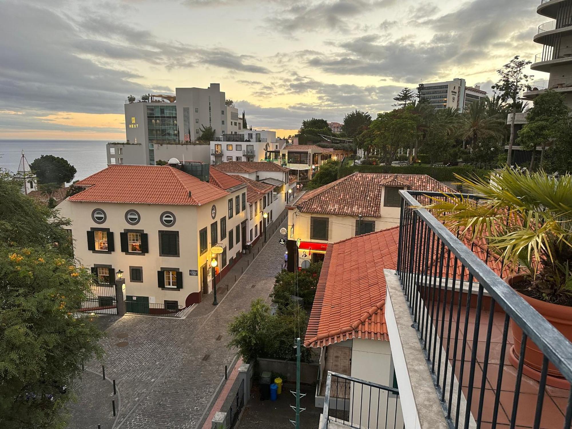 Casino Villa With Sea View フンシャル エクステリア 写真
